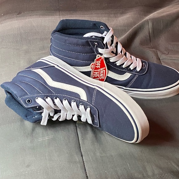 Vans Sk8-Hi Skate Shoes (Dark Blue) UNISEX - Picture 2 of 6